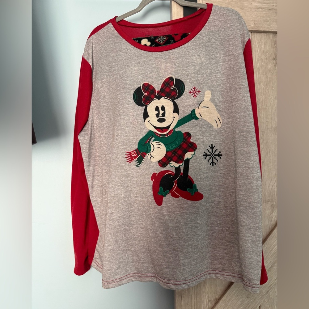 Women’s Size 3X (22W - 24W) Disney’s Minnie Mouse Christmas Pajamas